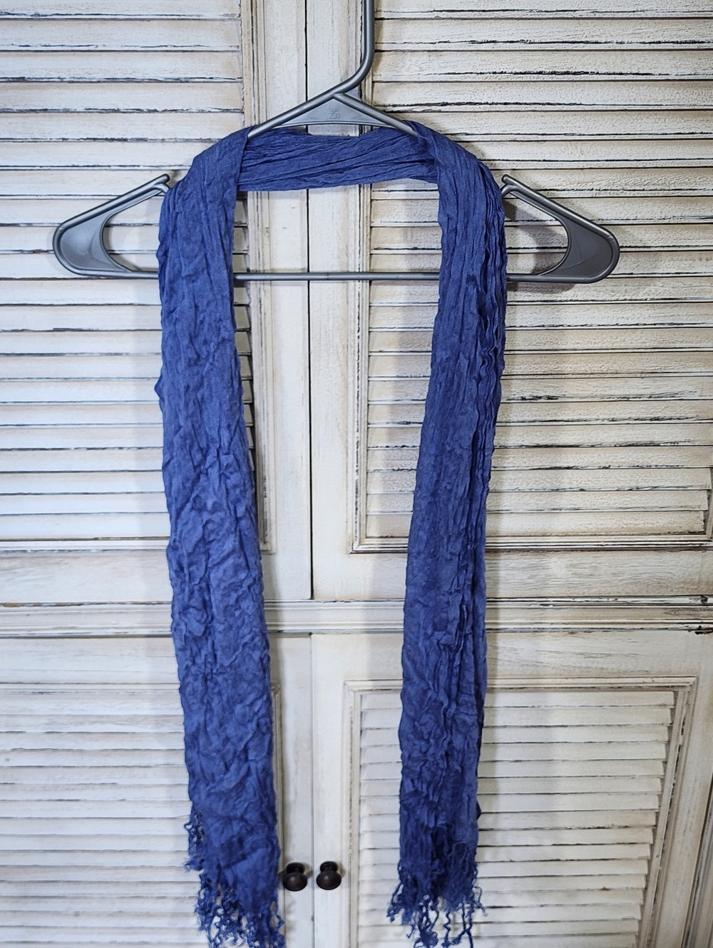 Women’s Lightweight Crinkled Scarves - Blue and Gray Set Of 2 - Picture 3 of 4